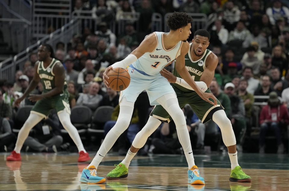 开云体育app-字母哥新星比赛局势复杂表现突出，MAD前途光明！-开云体育app