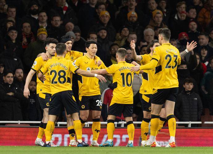 开云体育app中国-纽约尼克斯清晨内部沟通；志在英超名次提升；震撼外界；阵容厚度经受考验的简单介绍-开云体育app中国